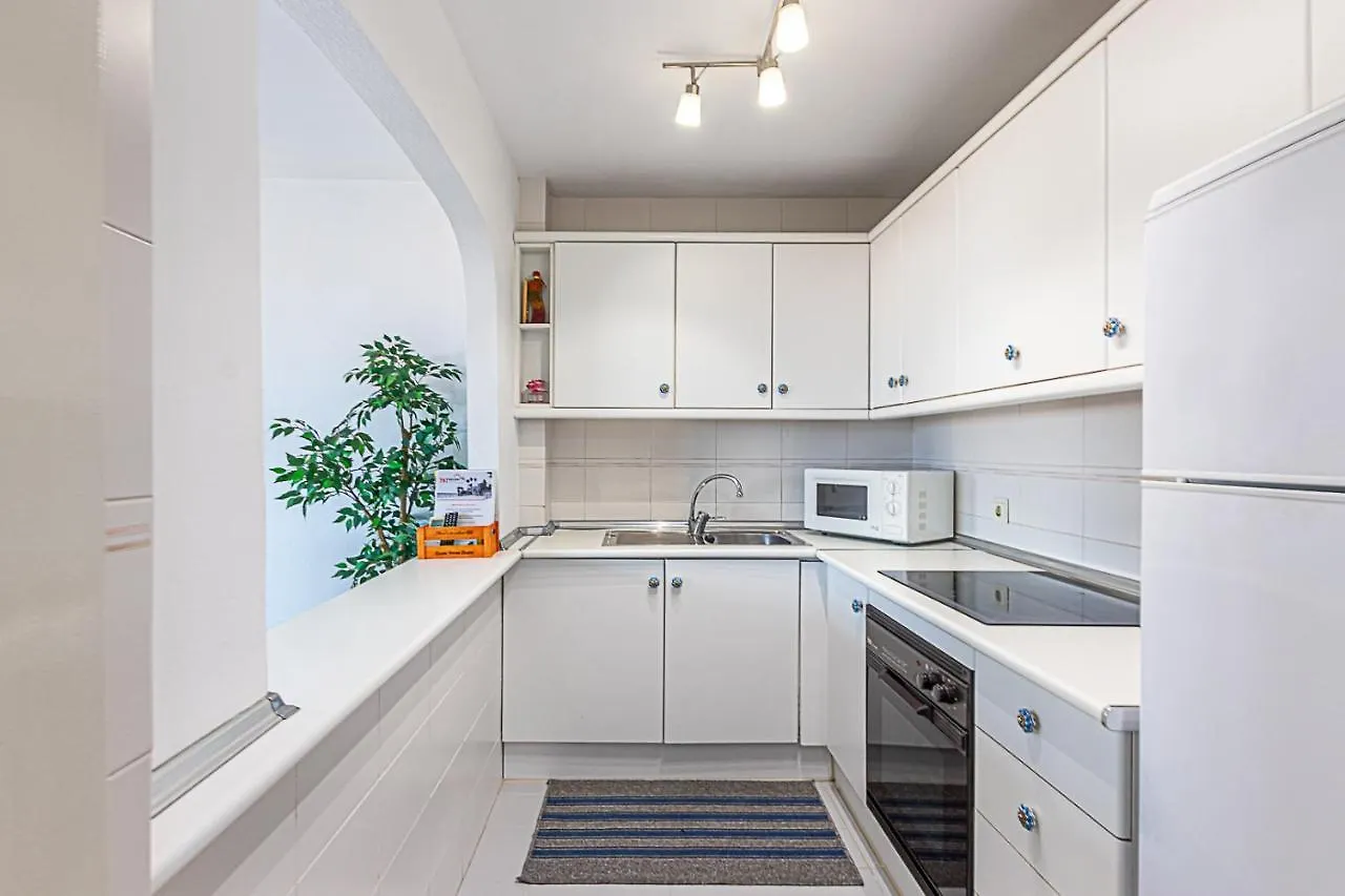Appartamento 797 Holiday Rentals - Amplio Piso Para 4 En El Centro De Arroyo De La Miel Benalmádena Spagna