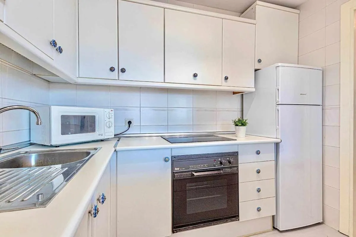 797 Holiday Rentals - Amplio Piso Para 4 En El Centro De Arroyo De La Miel Benalmádena Spagna