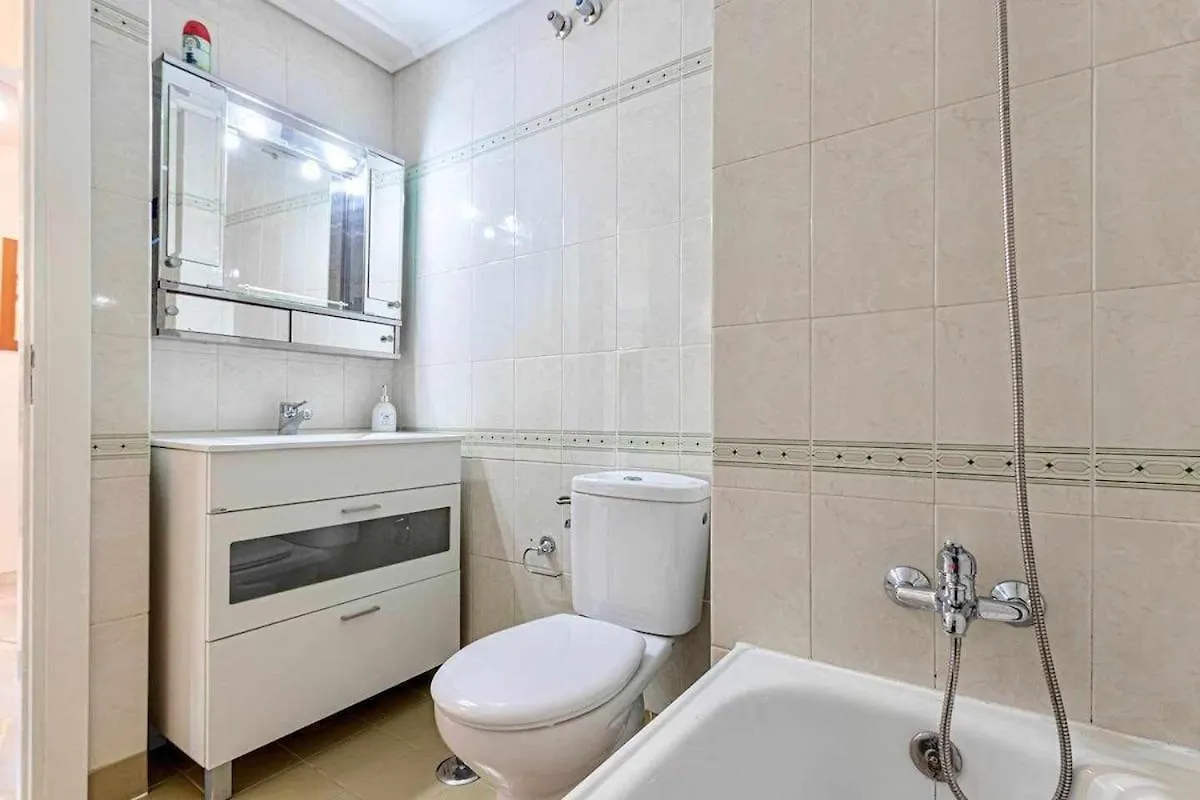 797 Holiday Rentals - Amplio Piso Para 4 En El Centro De Arroyo De La Miel Benalmádena Appartamento