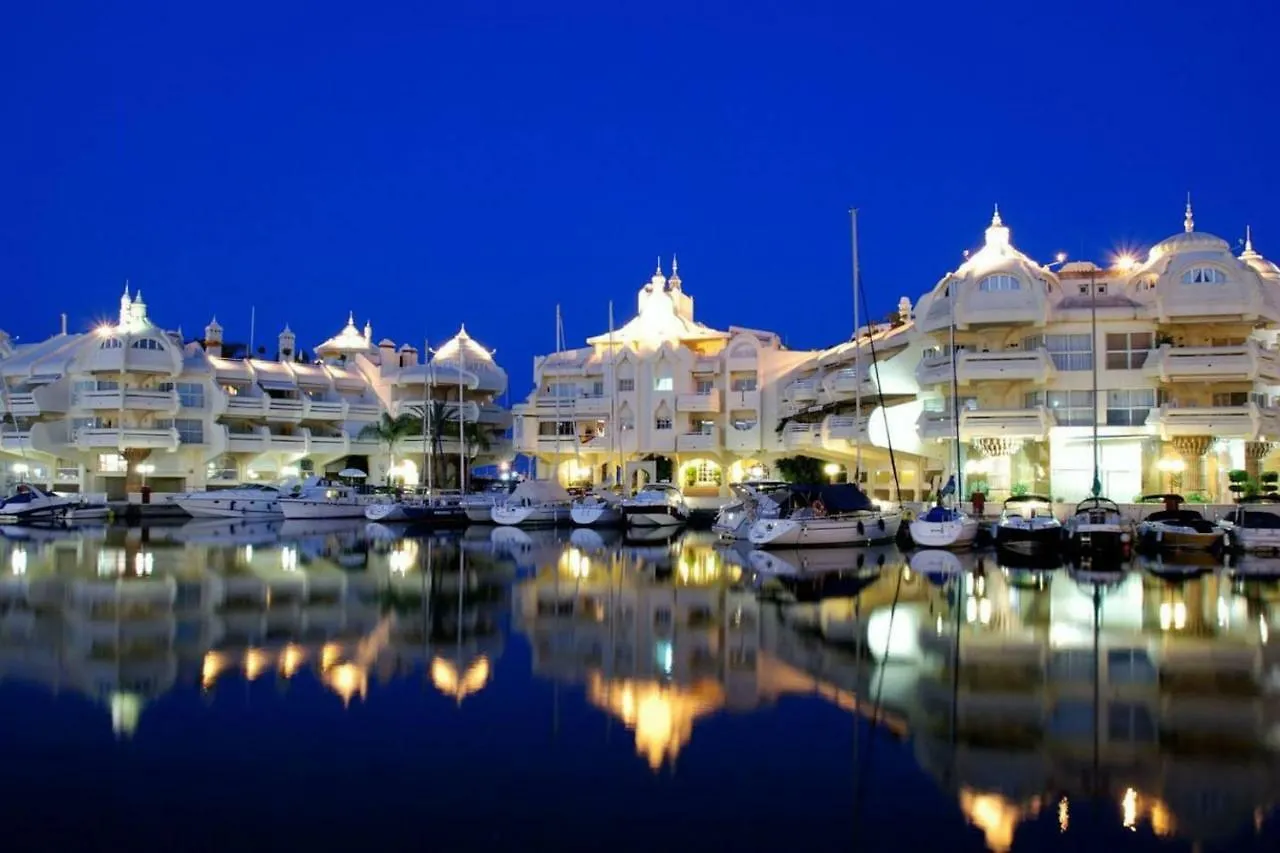 797 Holiday Rentals - Amplio Piso Para 4 En El Centro De Arroyo De La Miel Benalmádena Appartamento